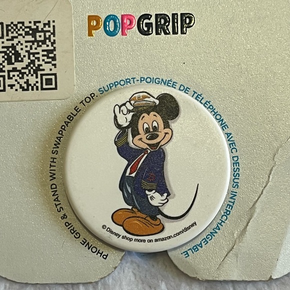 NWT D23 x Amazon Mickey Mouse One: Walt’s Plane - Pilot Mickey Backpack - Picture 16 of 16